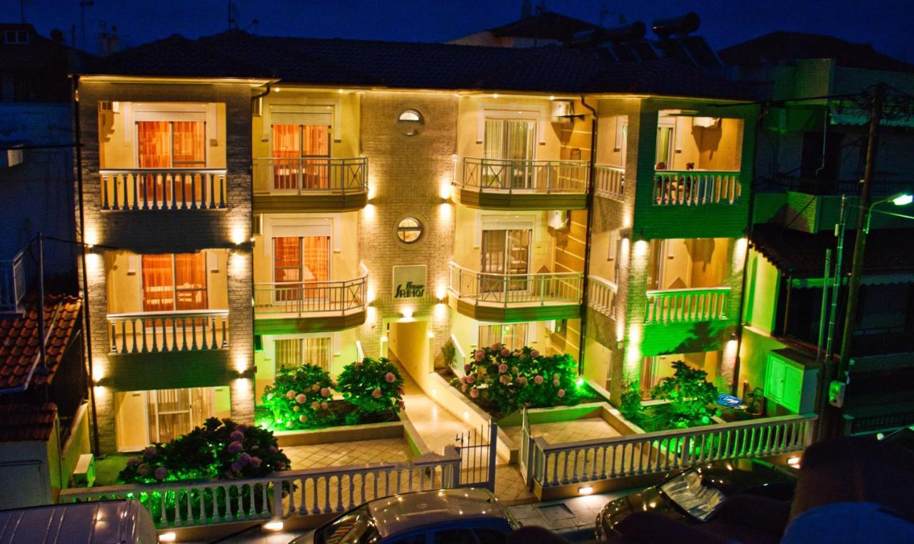 House Spanos Sarti Bagian luar foto