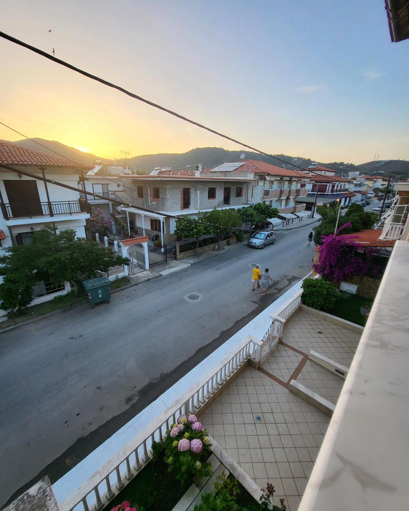 House Spanos Sarti Ruang foto