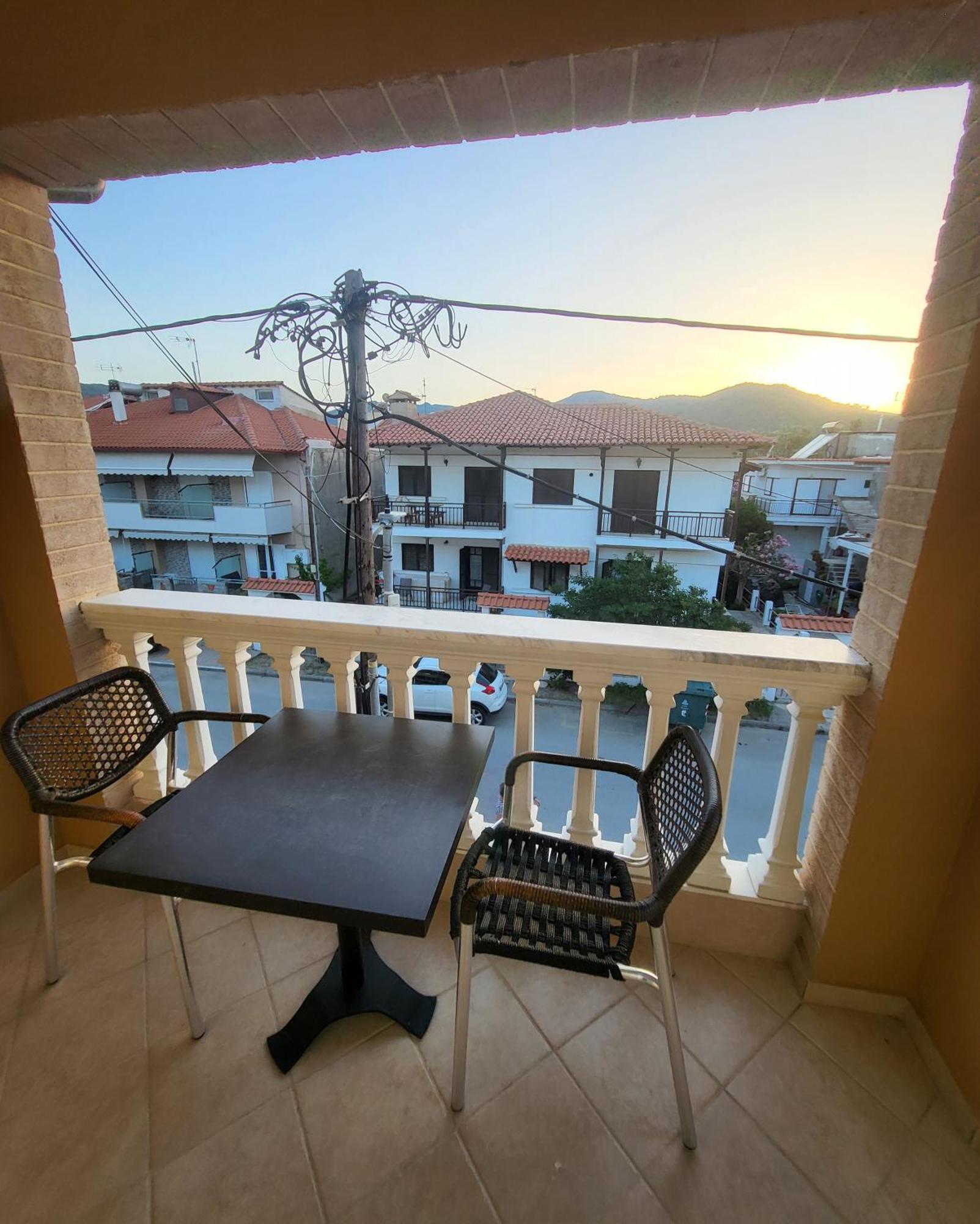 House Spanos Sarti Bagian luar foto