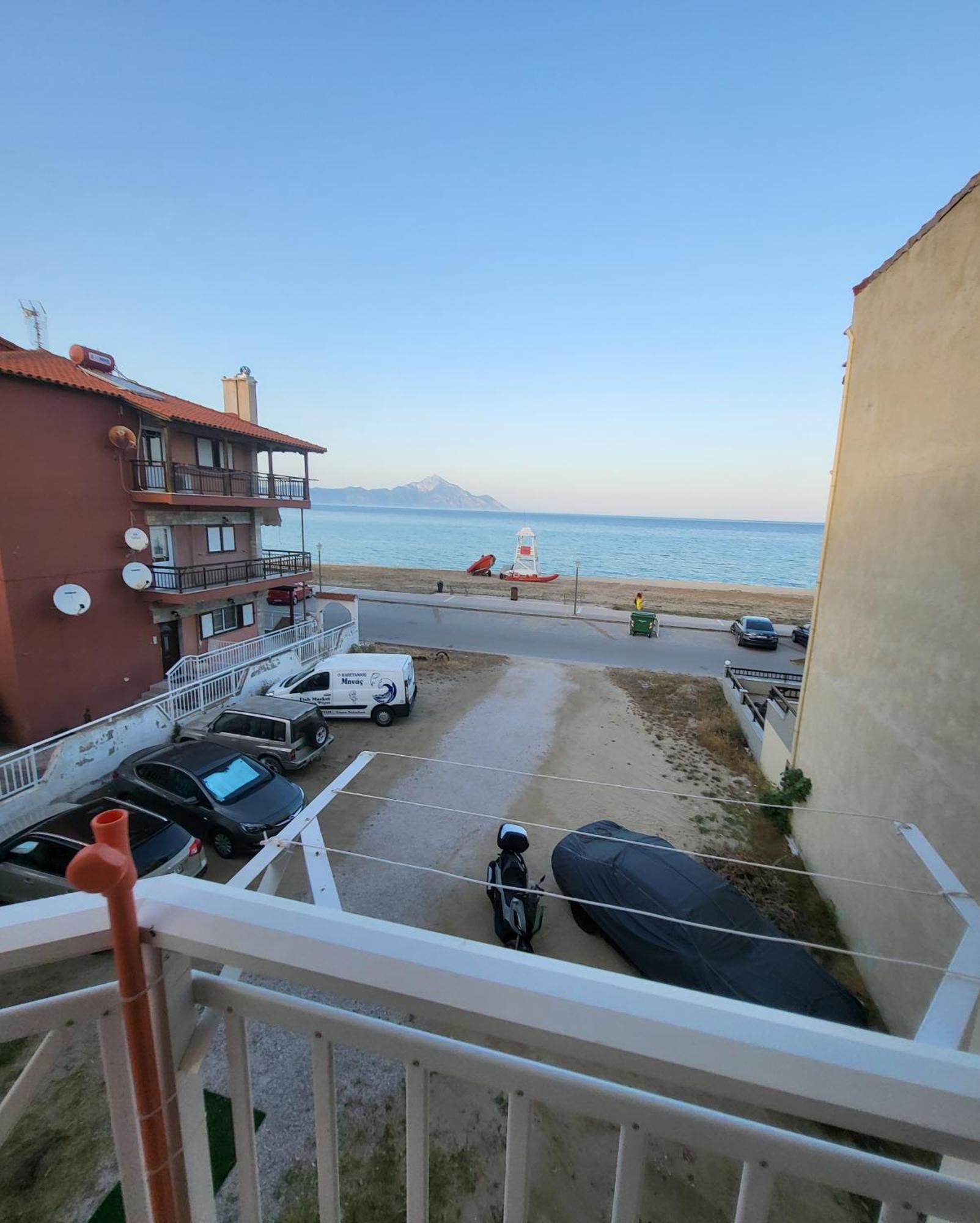 House Spanos Sarti Bagian luar foto